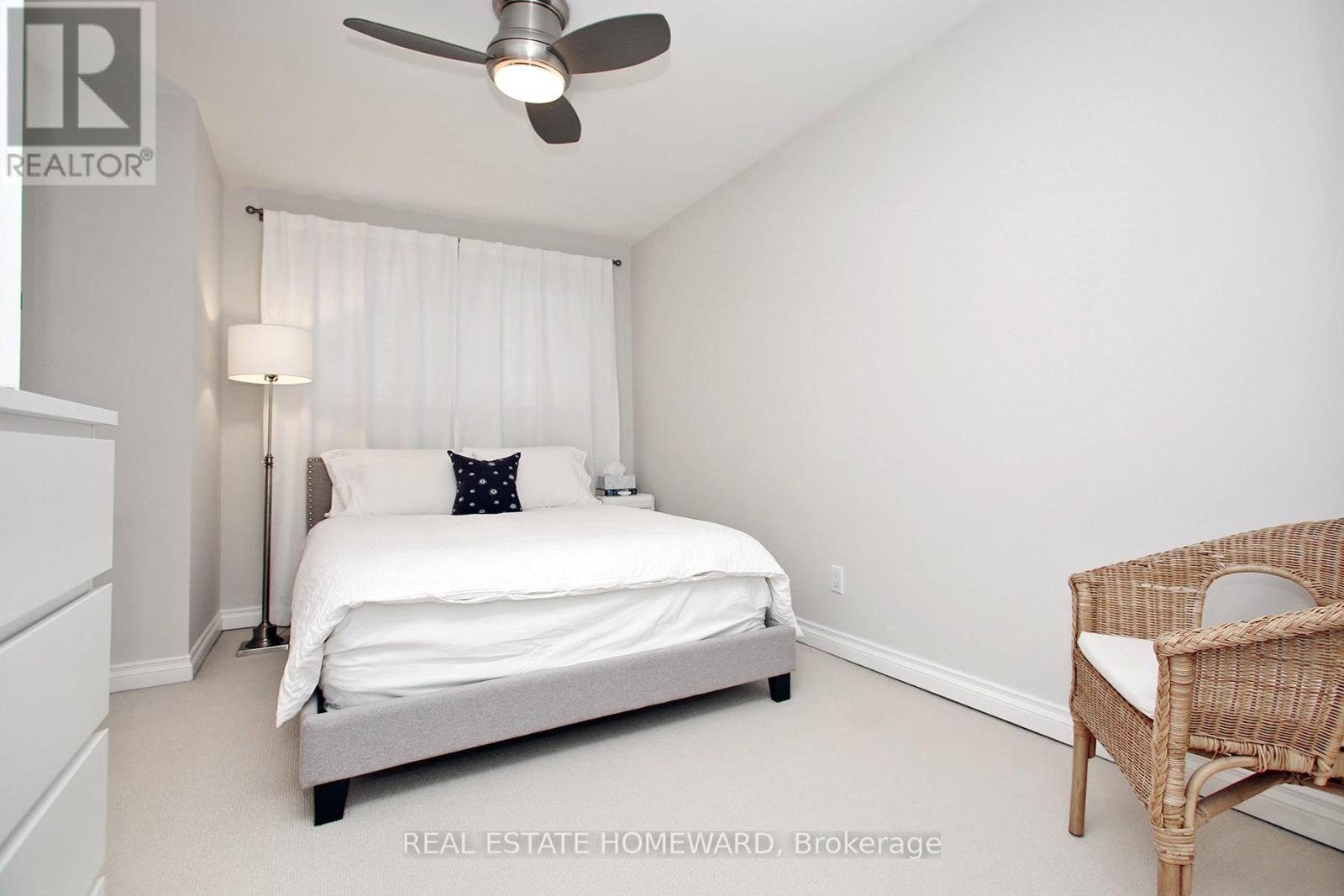 50 Battenberg Avenue, Toronto, Ontario  M4L 1J8 - Photo 19 - E13540018