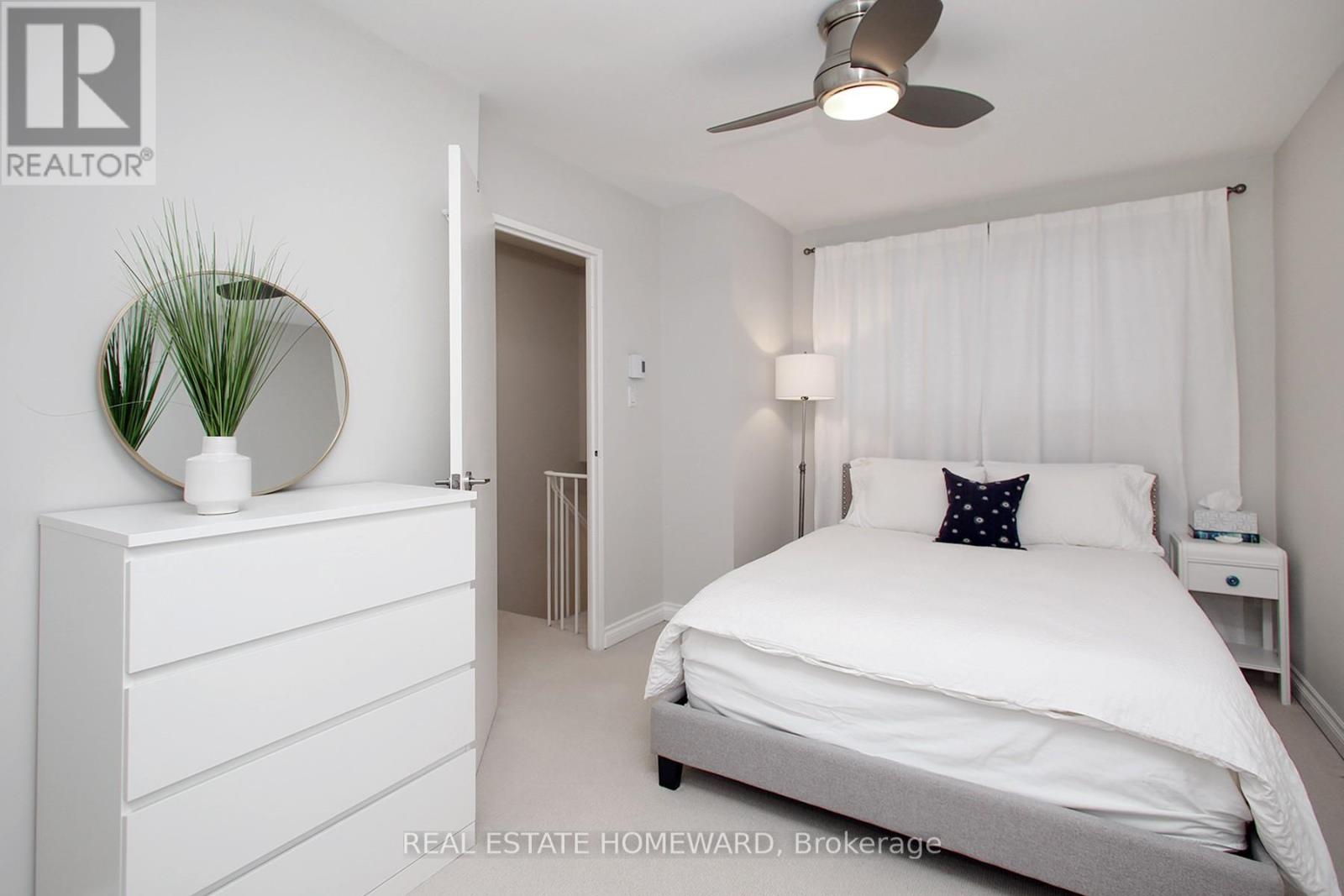 50 Battenberg Avenue, Toronto, Ontario  M4L 1J8 - Photo 20 - E13540018