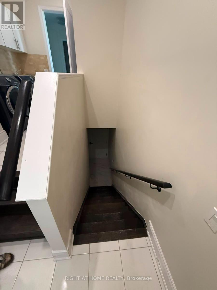 B - 2 Chesney Crescent, Vaughan, Ontario  L4H 4A7 - Photo 15 - N13539928