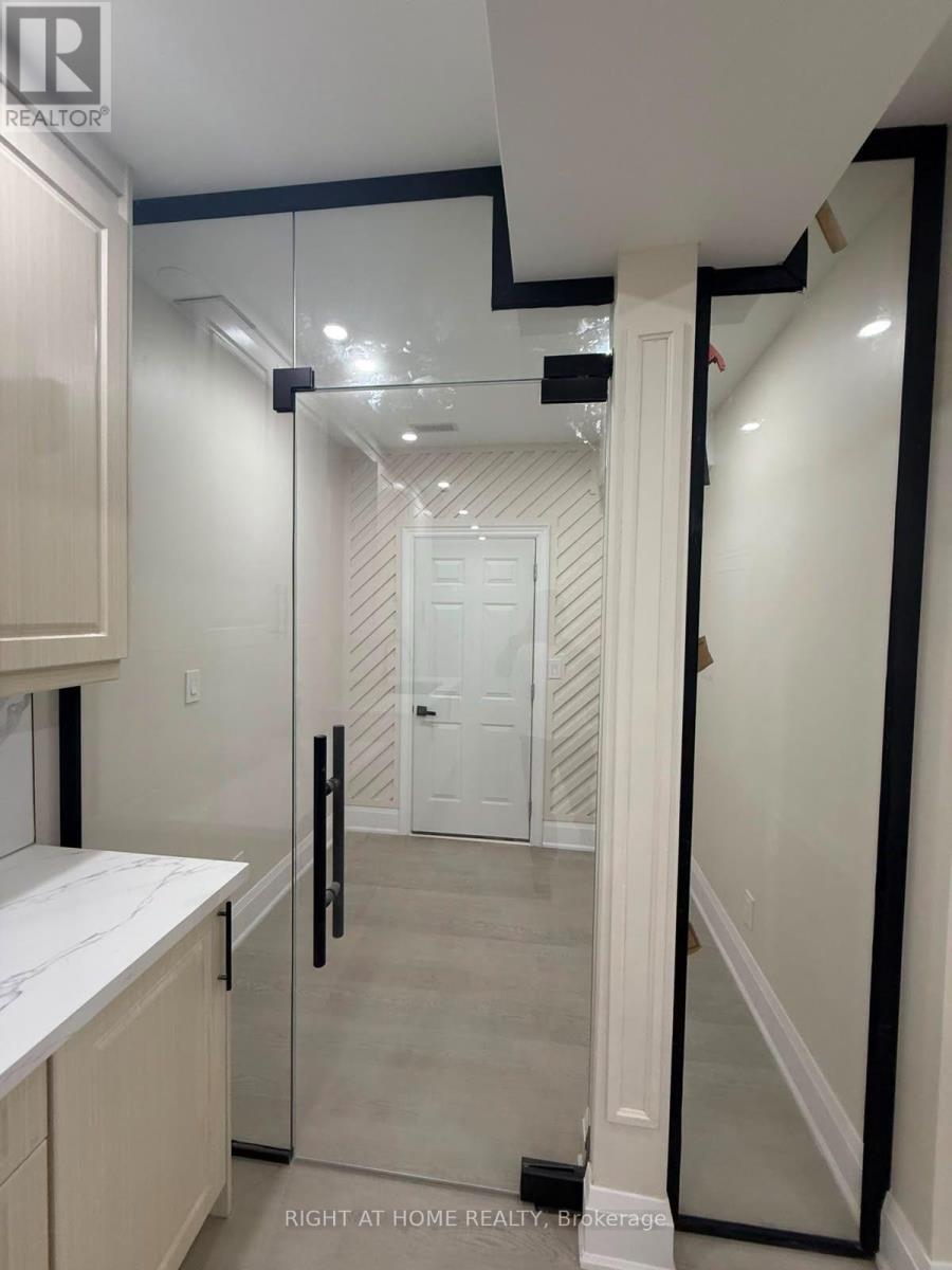 A - 2 Chesney Crescent, Vaughan, Ontario  L4H 4A7 - Photo 14 - N13539930