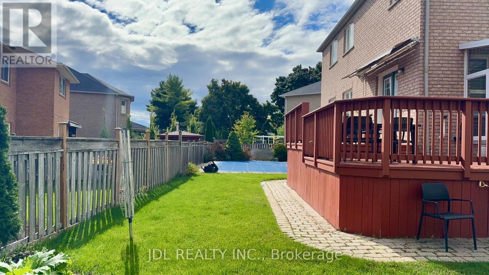 21 Brookgreene Crescent, Richmond Hill, Ontario  L4C 0M1 - Photo 3 - N13540010