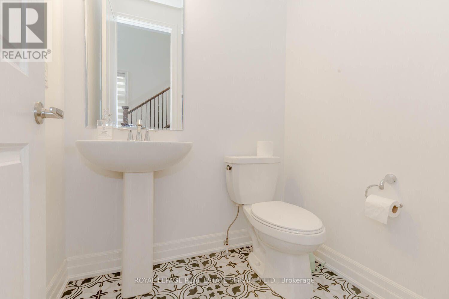 3334 Harasym Trail, Oakville, Ontario L6M 5N6 - Photo 16 - W13539844