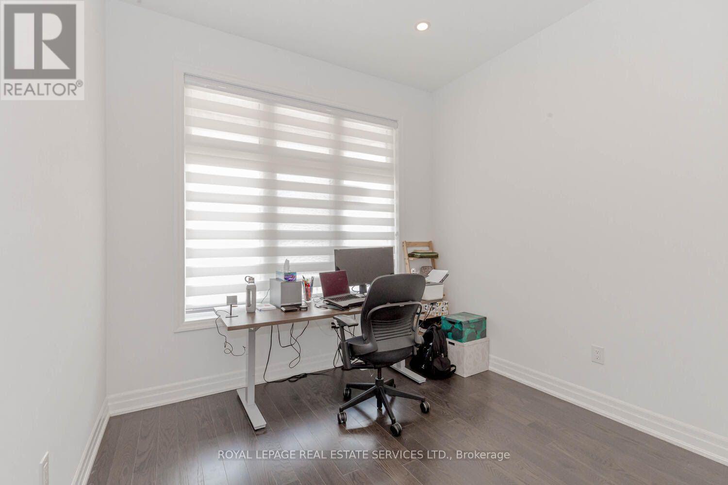 3334 Harasym Trail, Oakville, Ontario L6M 5N6 - Photo 4 - W13539844
