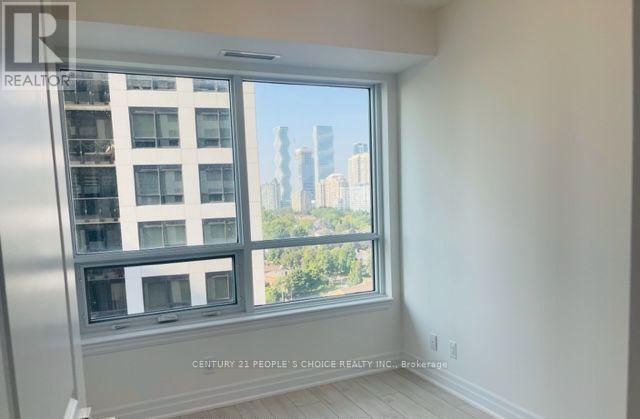 2410 - 30 Elm Drive W, Mississauga, Ontario  L5B 0N6 - Photo 4 - W13539898