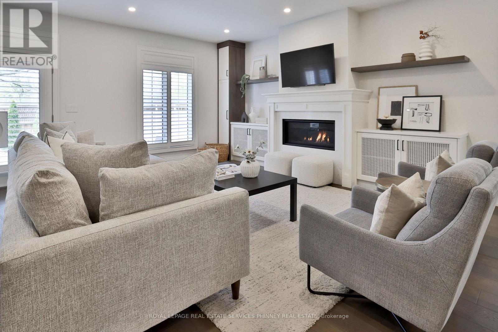 6 Iroquois Avenue, Mississauga, Ontario  L5G 1M6 - Photo 10 - W13539920