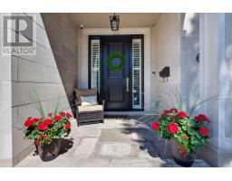 6 IROQUOIS AVENUE, Mississauga, Ontario