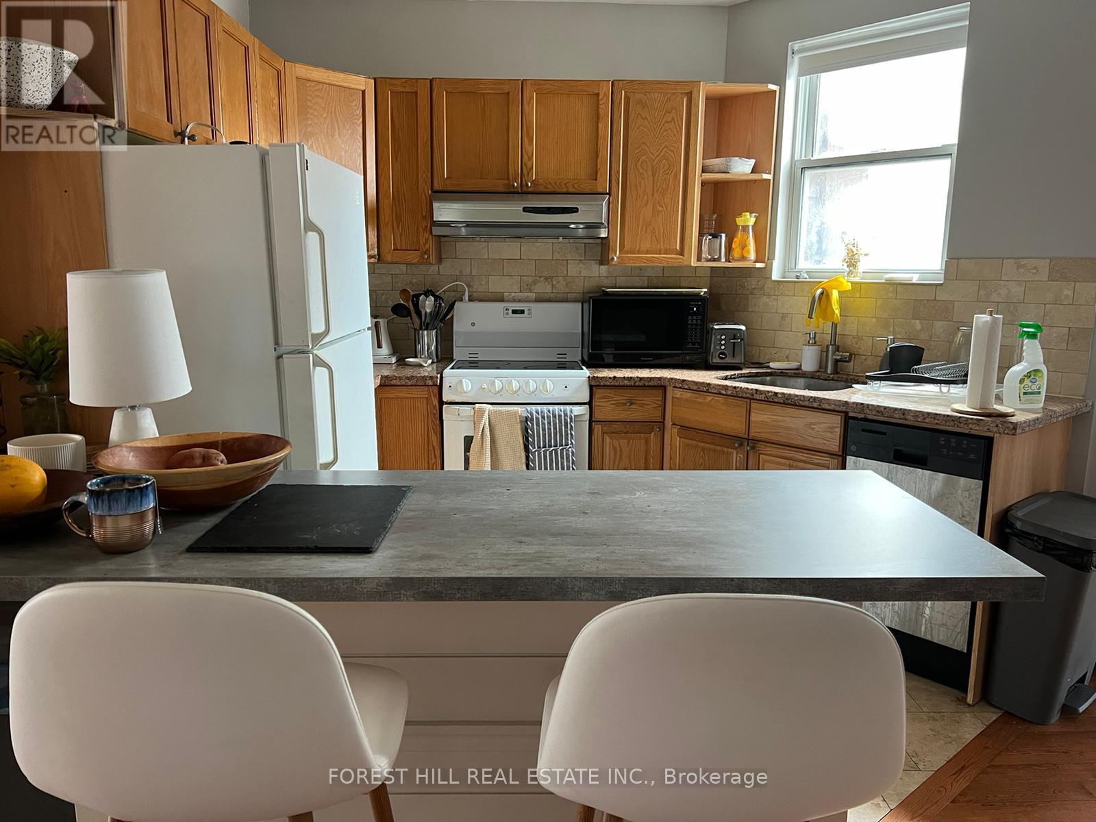 2 - 12 Salem Ave Avenue, Toronto (Dovercourt-Wallace Emerson-Junction), Ontario  M6H 3C1 - Photo 5 - W13540028