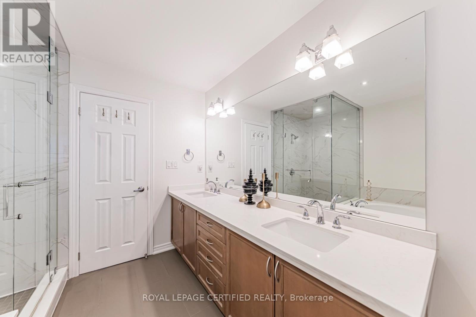 1171 Agram Drive, Oakville, Ontario  L6H 7S1 - Photo 28 - W13540030