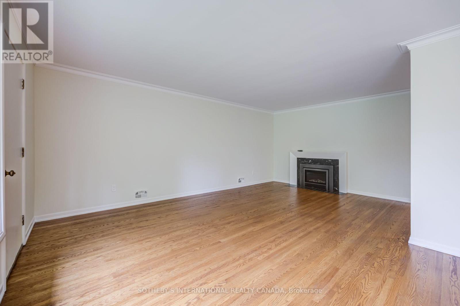 25 Abinger Crescent, Toronto, Ontario  M9B 2Y4 - Photo 11 - W13540072