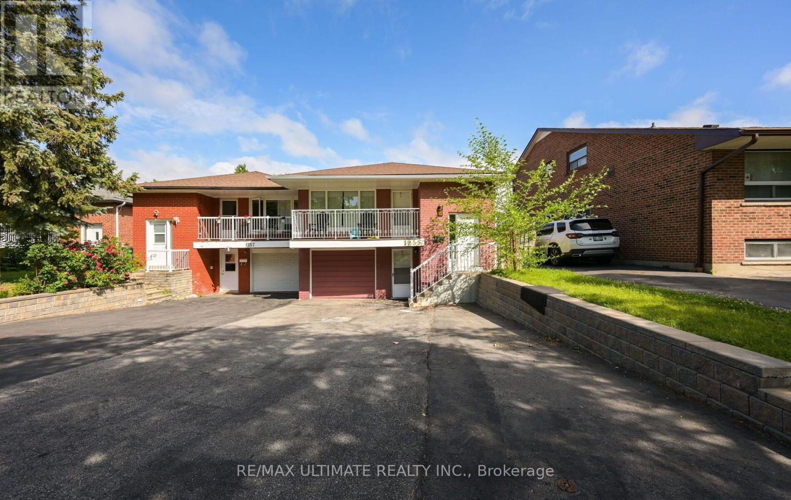 1255 FORESTWOOD DRIVE, Mississauga (Erindale)