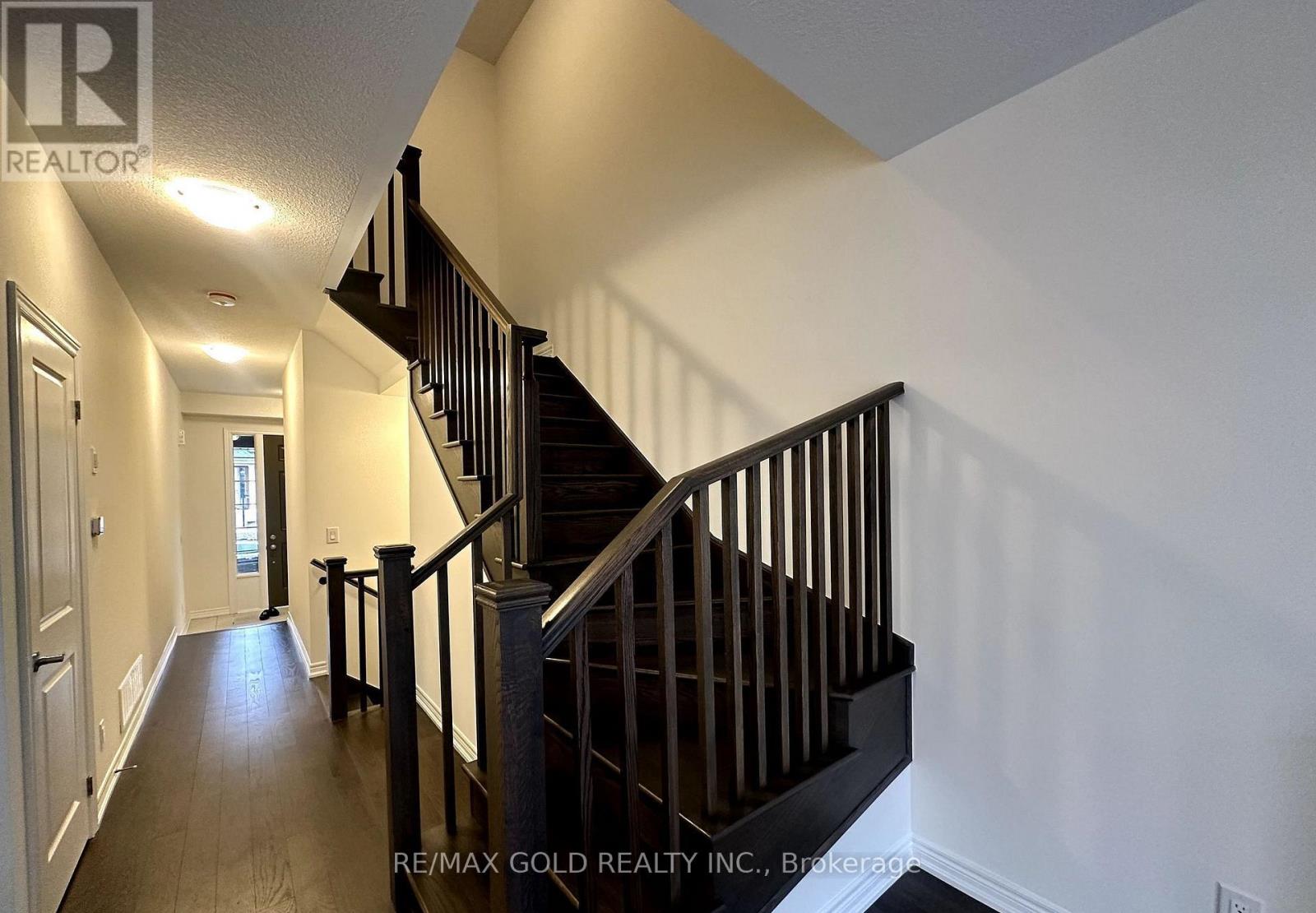 147 Broadacre Drive, Kitchener, Ontario  N2R 0S5 - Photo 22 - X13236668