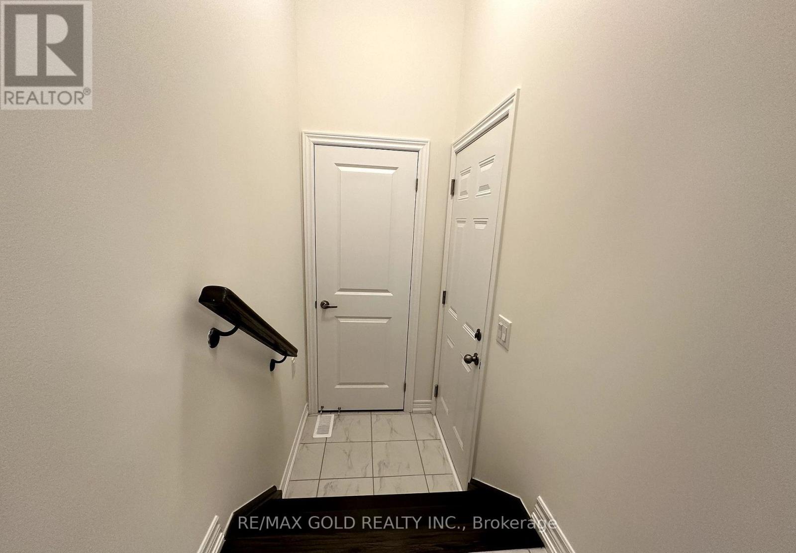 147 Broadacre Drive, Kitchener, Ontario  N2R 0S5 - Photo 21 - X13236668