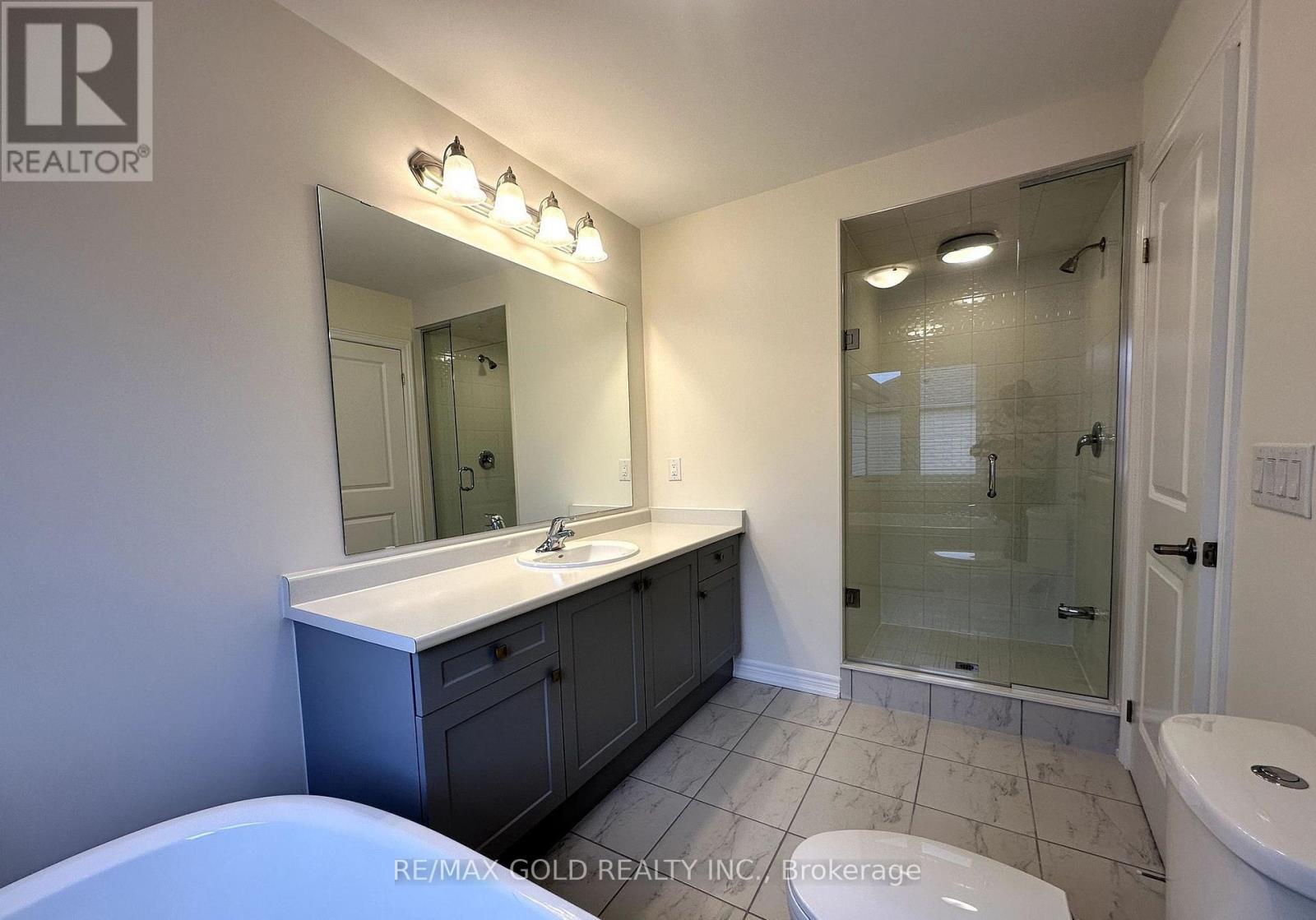 147 Broadacre Drive, Kitchener, Ontario  N2R 0S5 - Photo 26 - X13236668