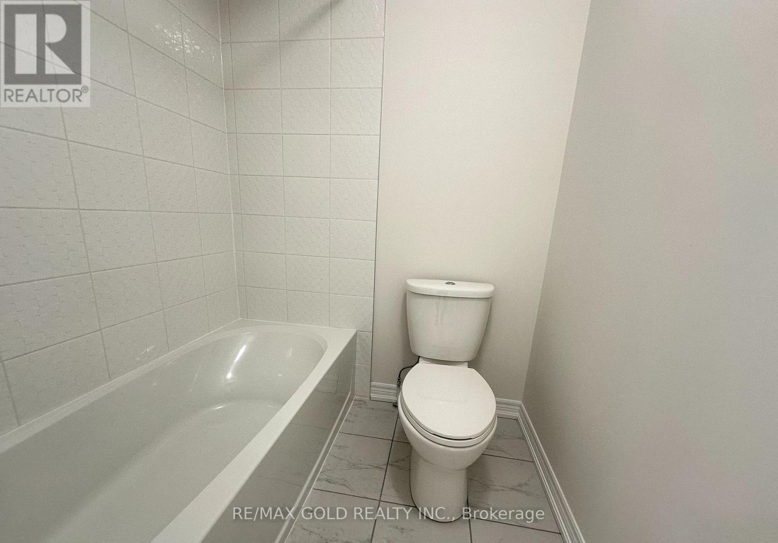 147 Broadacre Drive, Kitchener, Ontario  N2R 0S5 - Photo 27 - X13236668