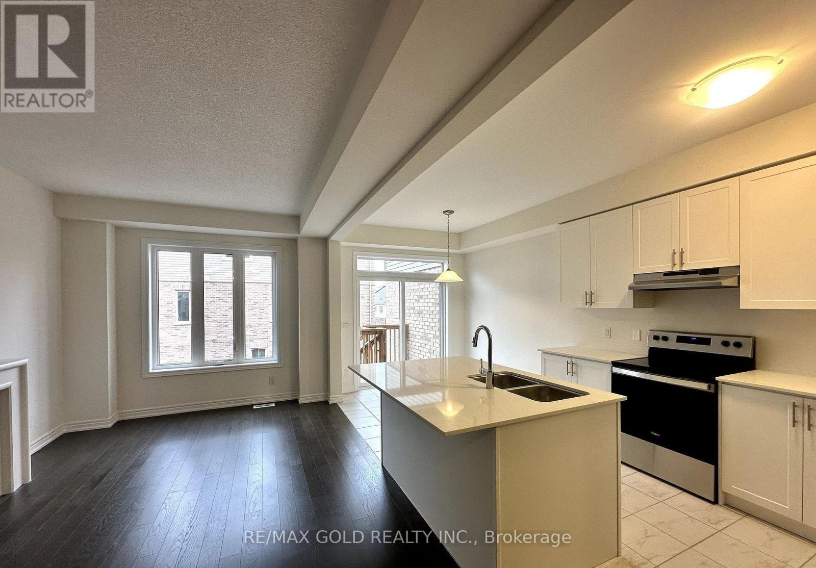 147 Broadacre Drive, Kitchener, Ontario  N2R 0S5 - Photo 7 - X13236668