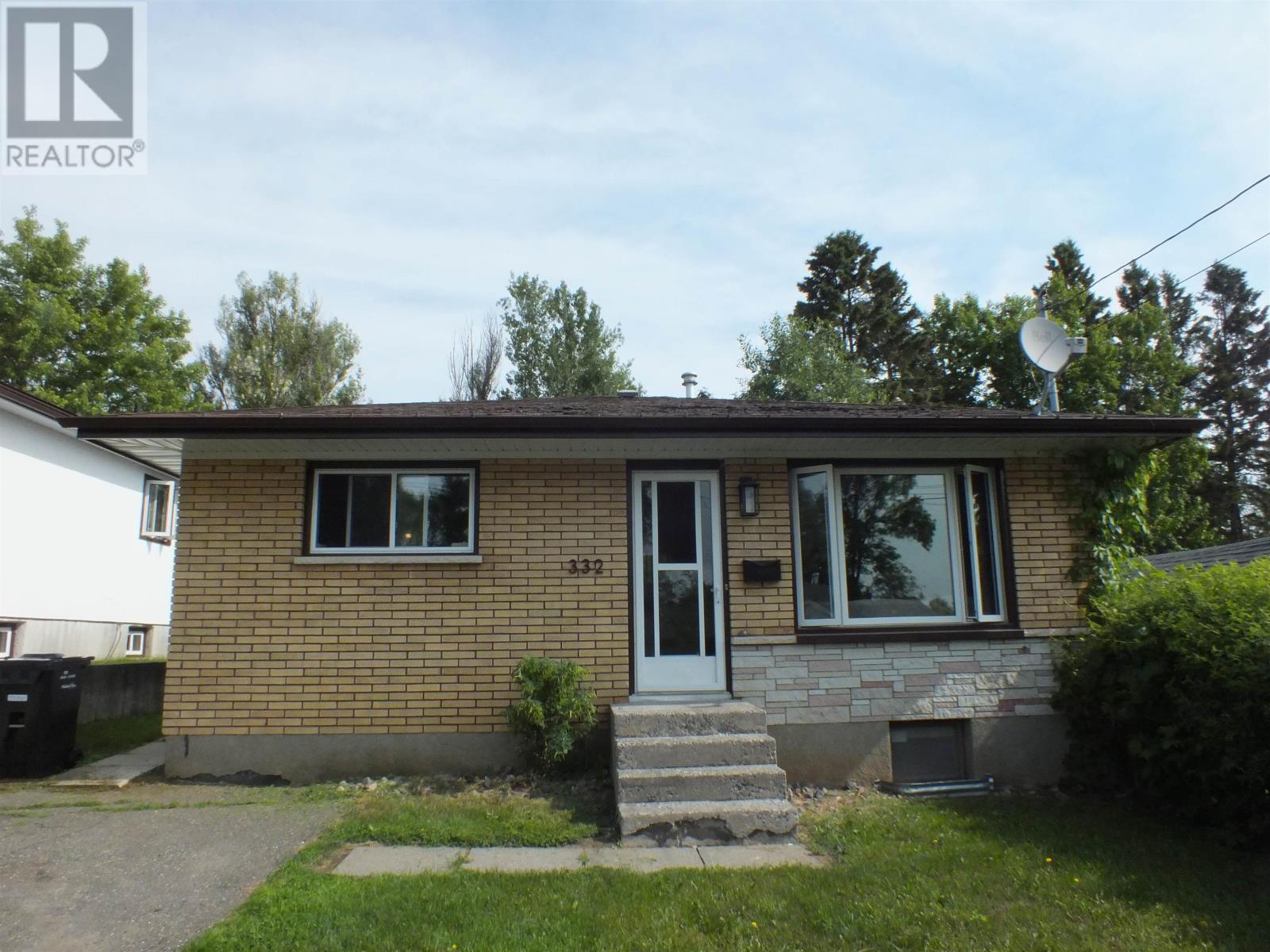 332 Erle St, Thunder Bay, Ontario  P7A 1N5 - Photo 2 - TB2601768