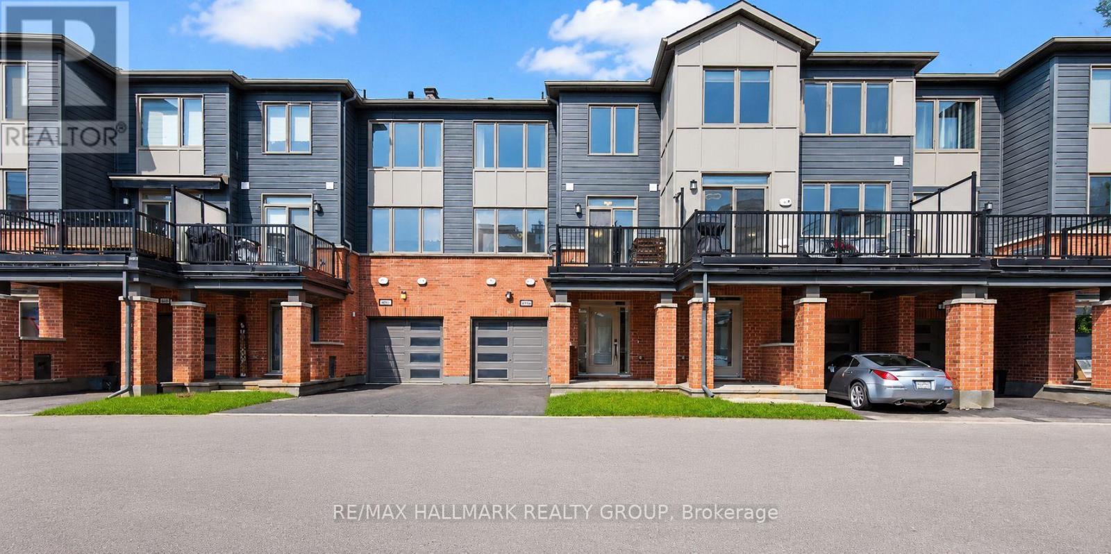 805 KINIW PRIVATE, Ottawa