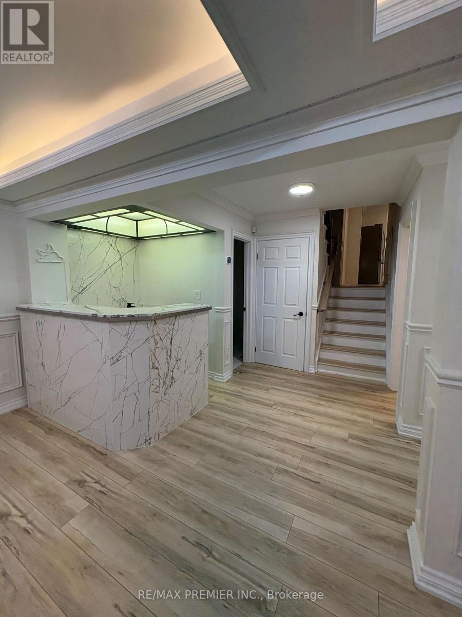Lower Level - 21 Avon Crescent, Vaughan, Ontario  L4L 1H4 - Photo 3 - N13539700