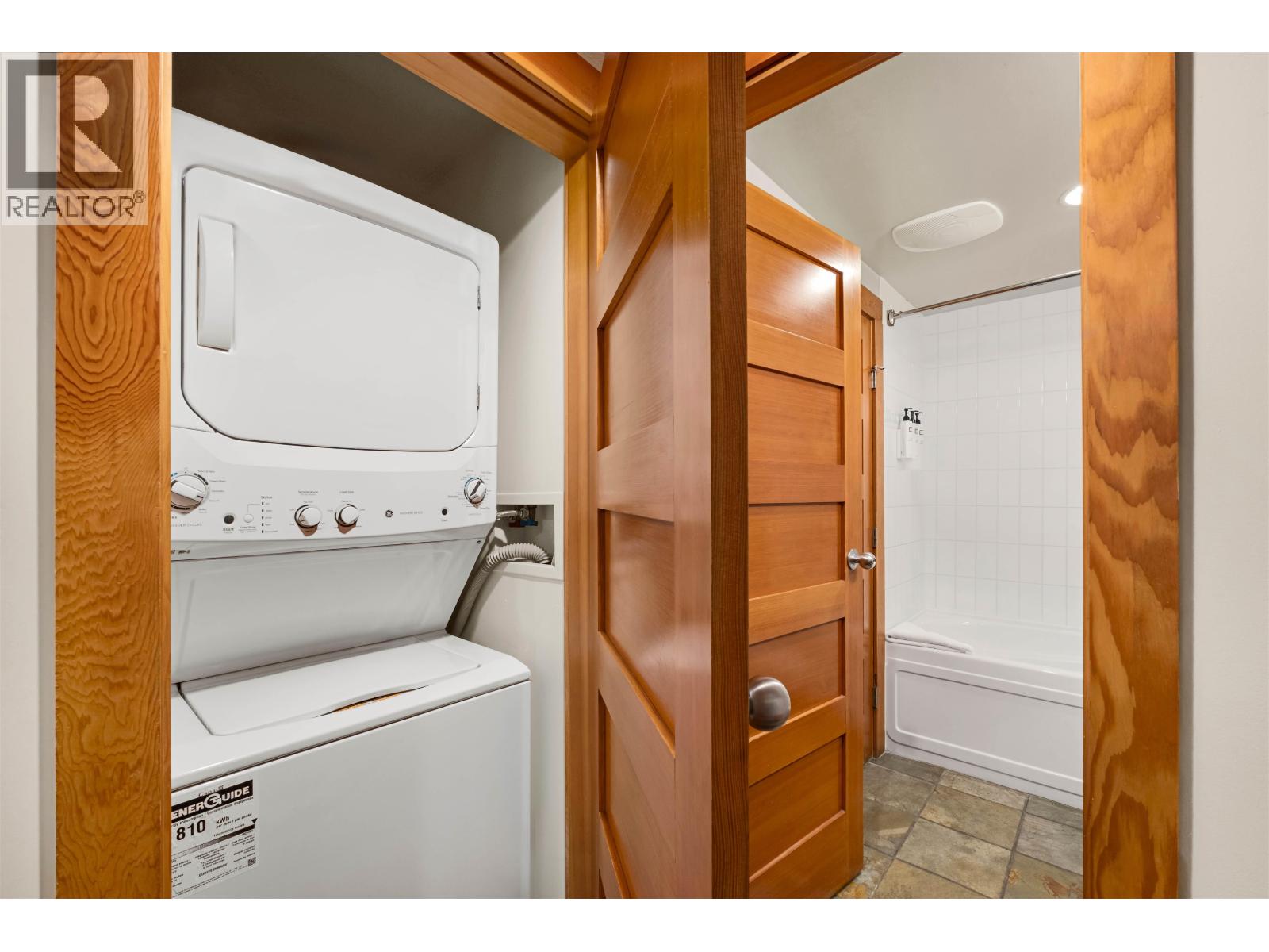 230b 2036 London Lane, Whistler, British Columbia  V8E 0N7 - Photo 14 - R3144184