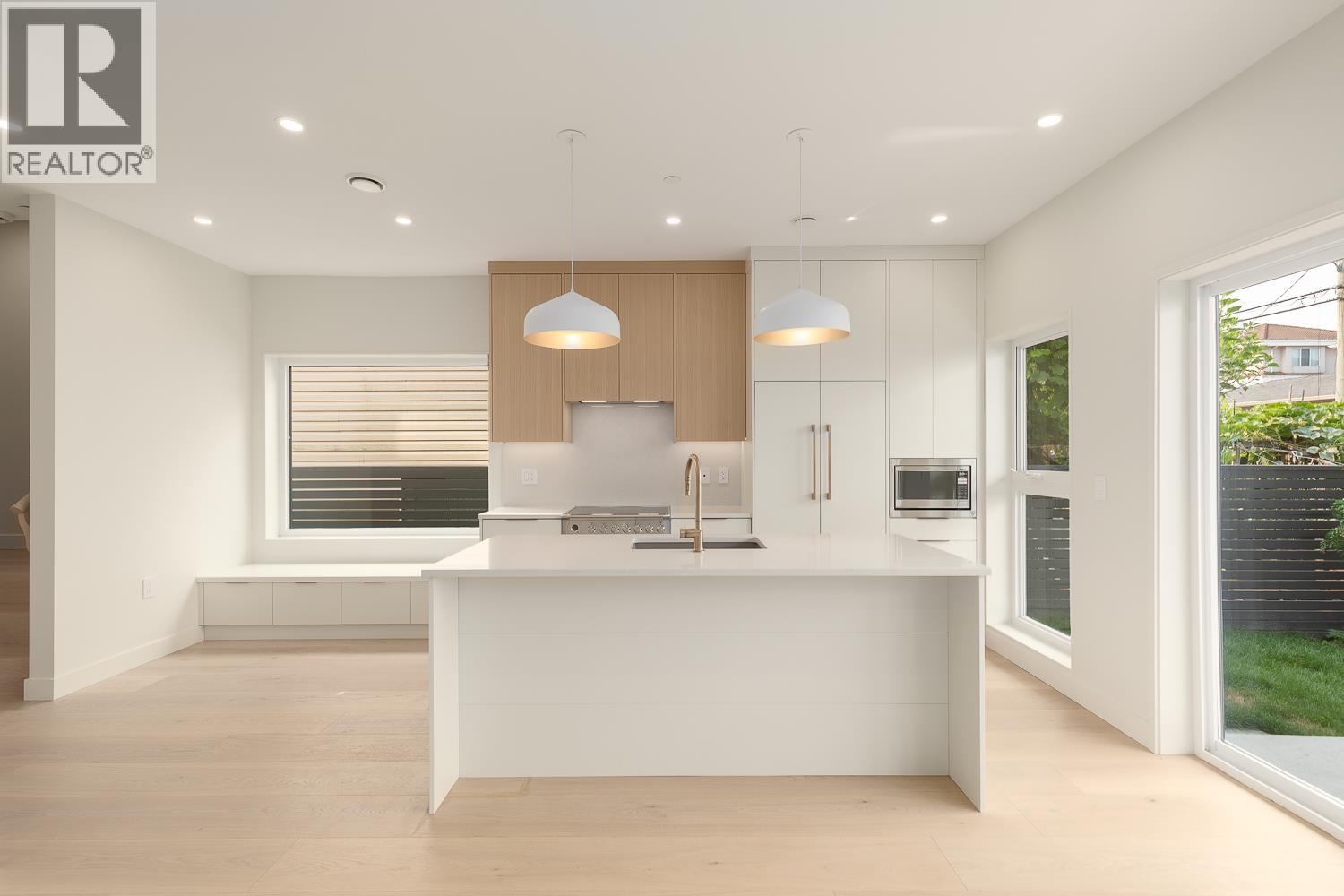 5407 Wales Street, Vancouver, British Columbia  V5R 3M9 - Photo 3 - R3144198