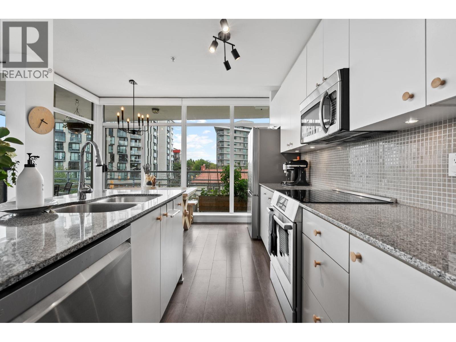 311 298 E 11th Avenue, Vancouver, British Columbia  V5T 4V9 - Photo 7 - R3144225
