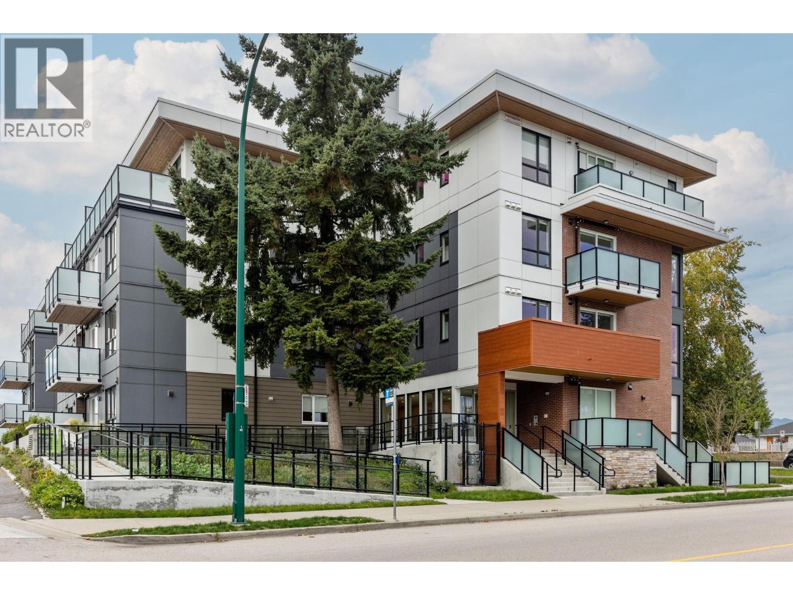 403 4933 CLARENDON STREET, vancouver, British Columbia