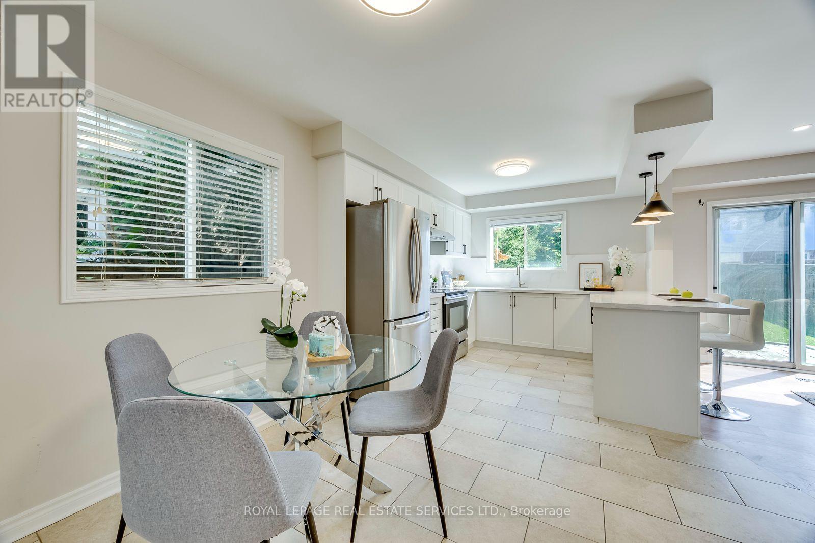 6121 Leeside Crescent, Mississauga, Ontario  L5M 5K7 - Photo 14 - W13539570
