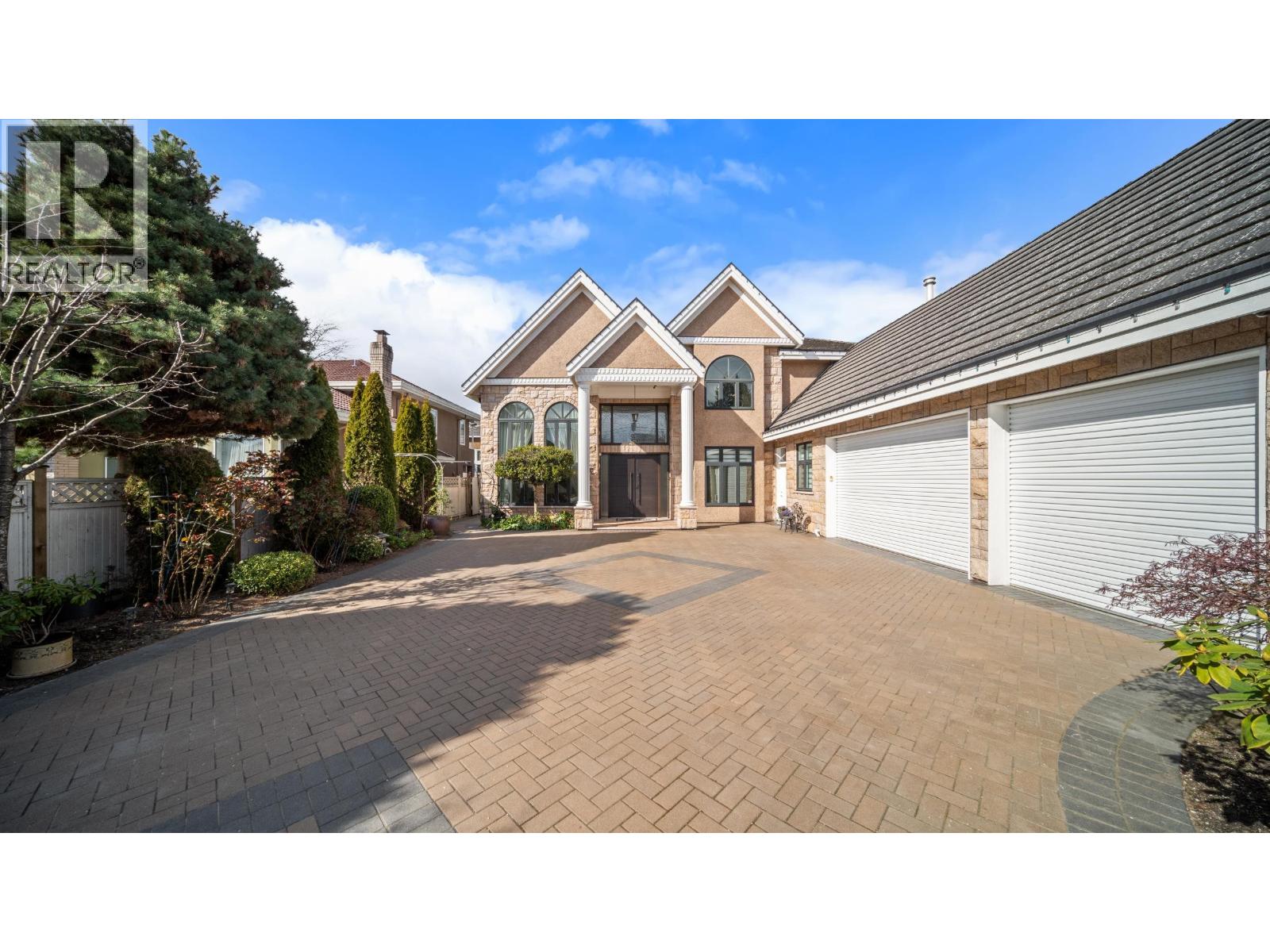 8651 Pigott Road, Richmond, British Columbia  V7A 2C3 - Photo 2 - R3144193
