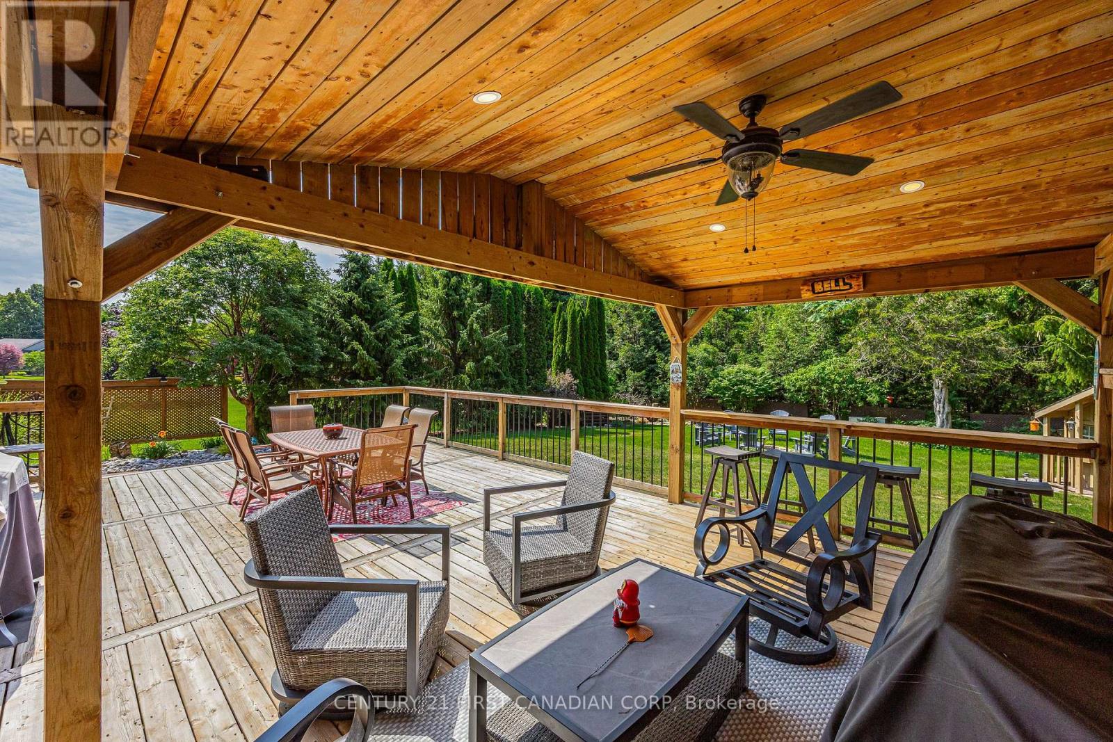 10159 Meadowlily Crescent, Lambton Shores, Ontario  N0M 1T0 - Photo 8 - X13506970