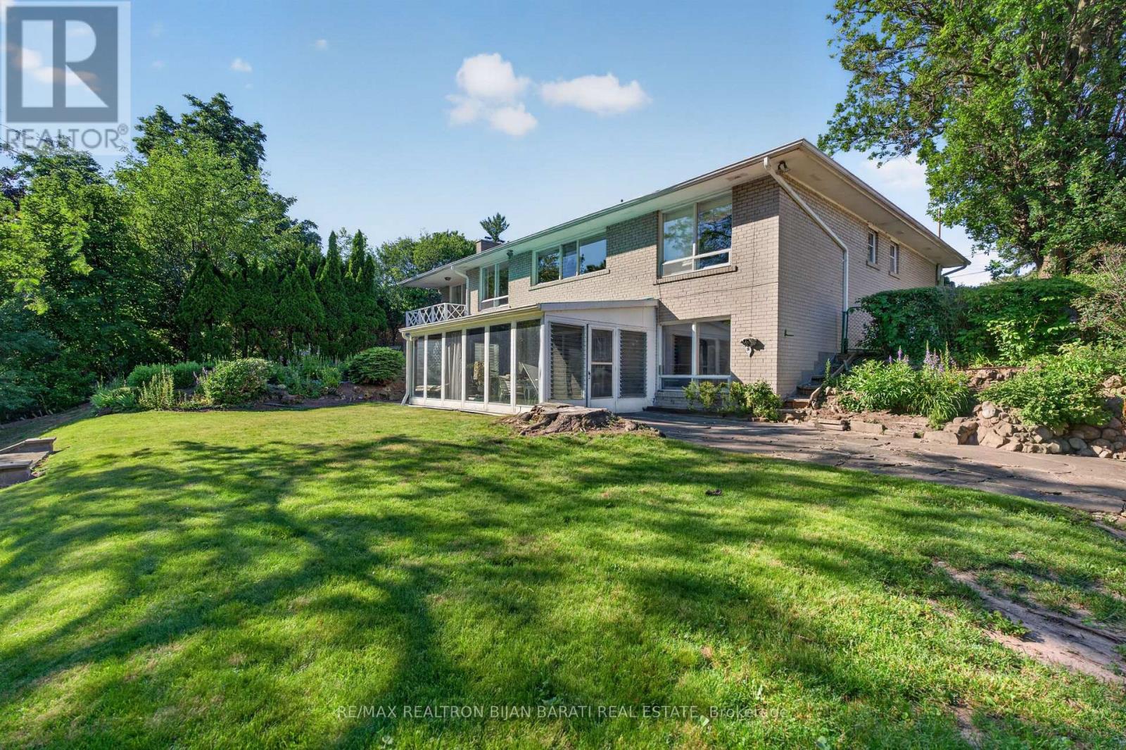 14 Heathview Avenue, Toronto, Ontario  M2K 2C1 - Photo 4 - C13540148