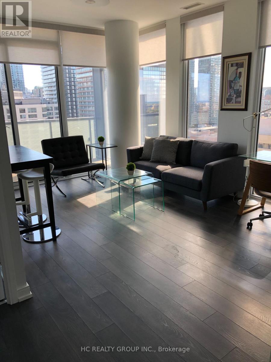 1702 - 28 Wellesley Street E, Toronto, Ontario M4Y 0C4 - Photo 4 - C13540156