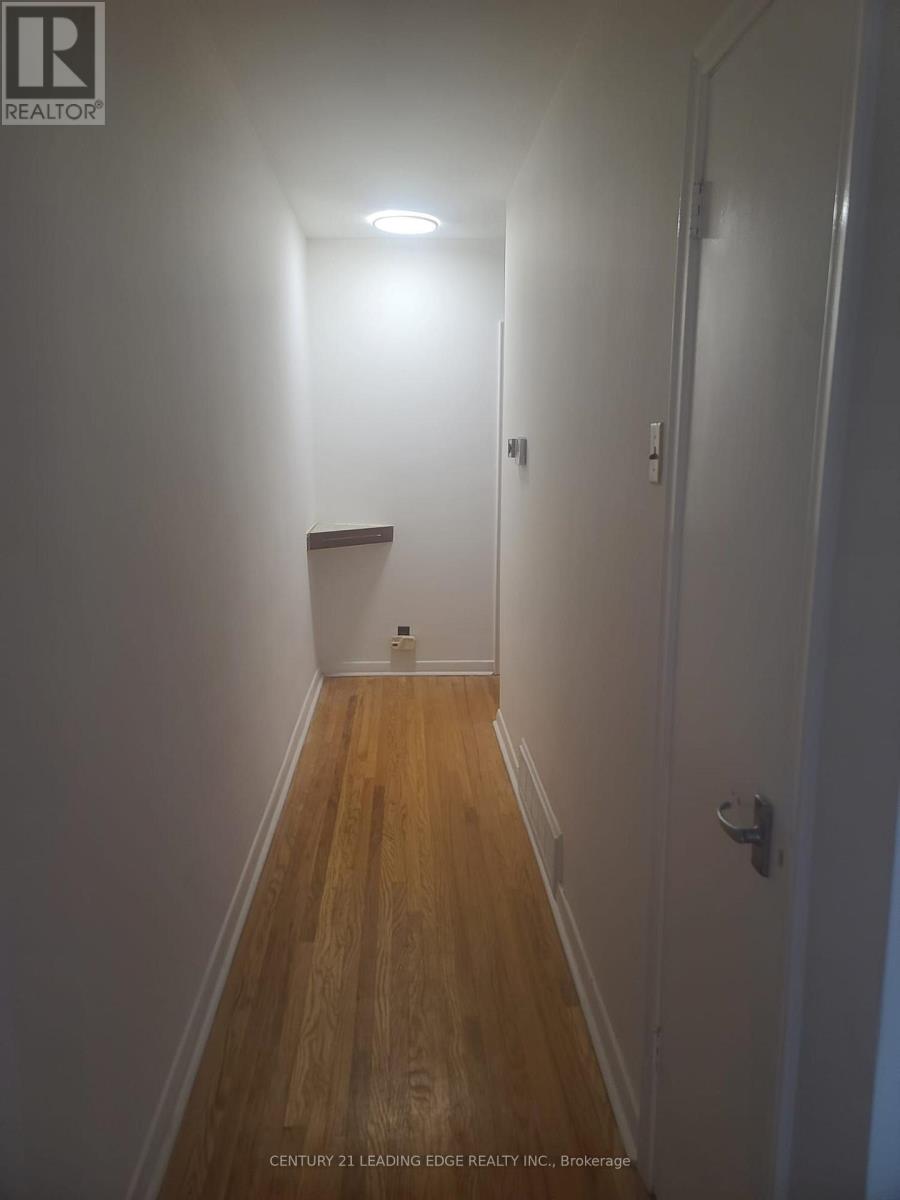 Main Floor - 108 Rochman Boulevard, Toronto, Ontario  M1H 1S2 - Photo 8 - E13540262