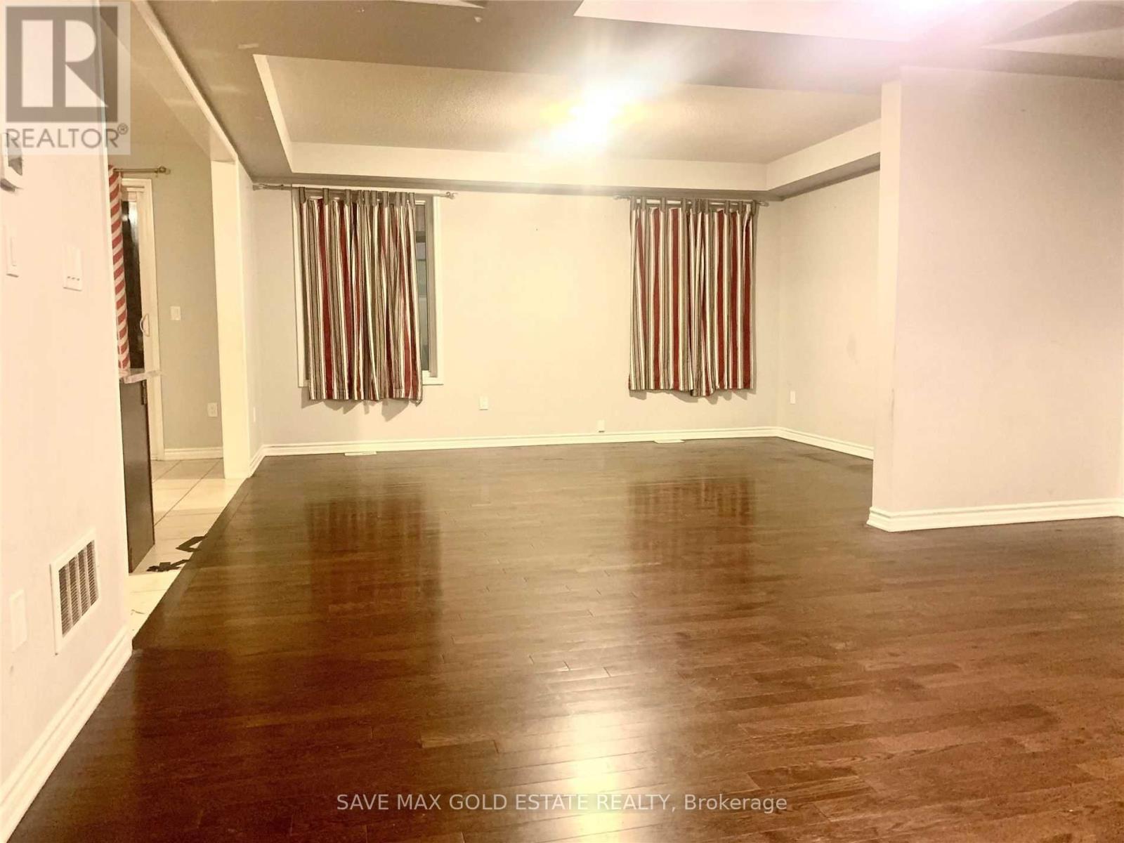 Upper - 9 Troyer Street, Brampton, Ontario  L7A 4T4 - Photo 6 - W13540252