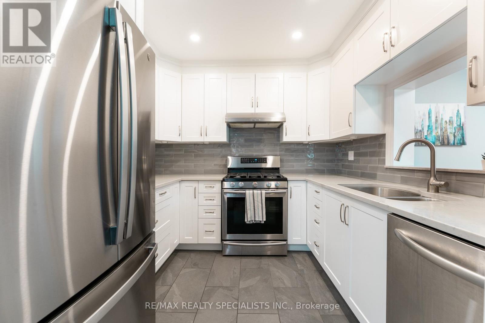 46 Harnesworth Crescent, Hamilton, Ontario  L0R 2H6 - Photo 12 - X13540140
