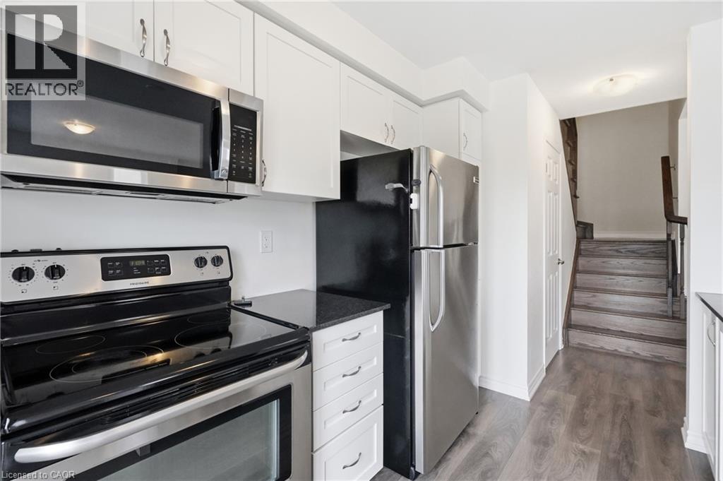 599 Goldenrod Lane, Kitchener, Ontario  N2R 0L7 - Photo 6 - 40840221