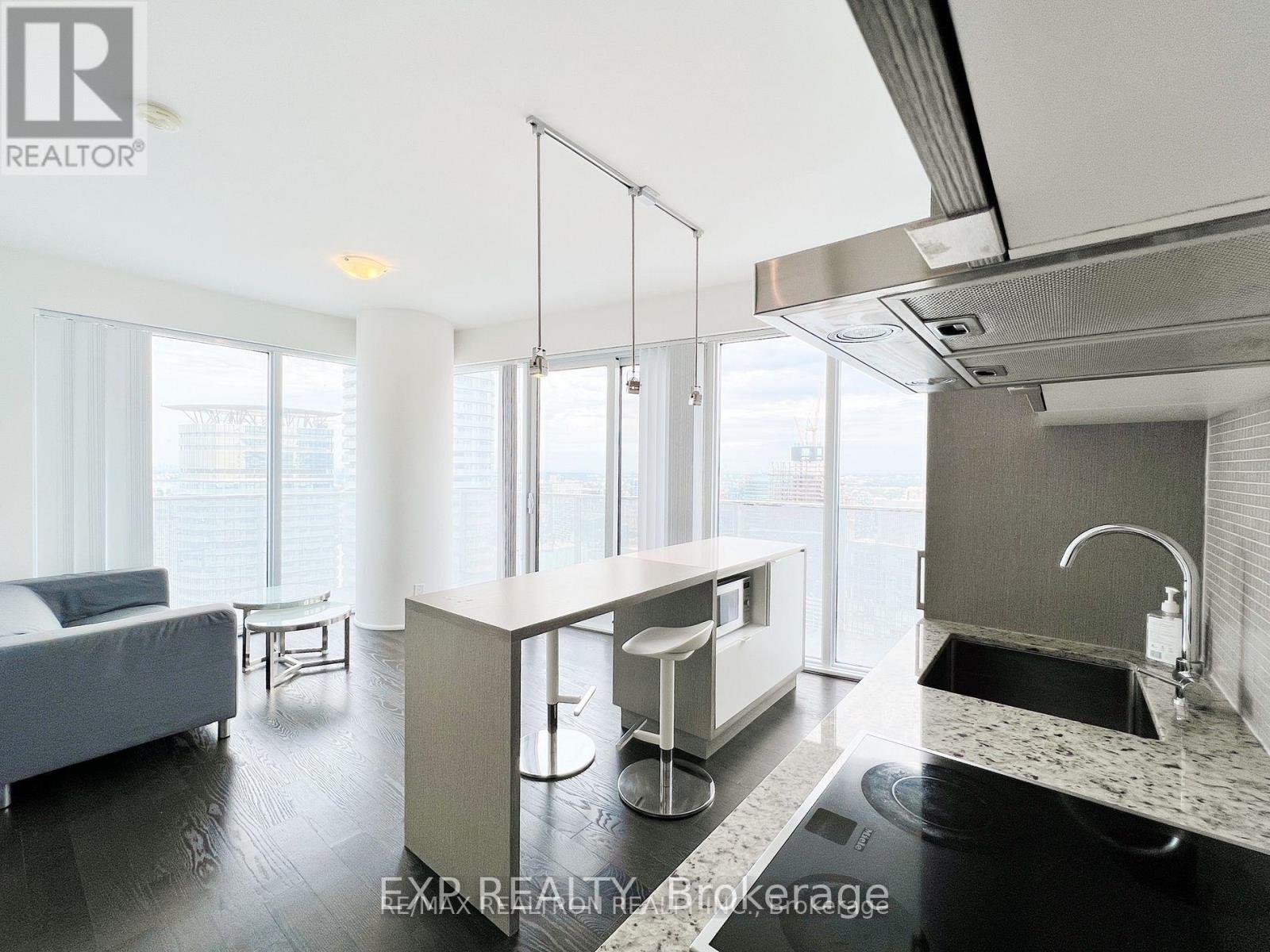 6302 - 100 Harbour Street, Toronto, Ontario  M5J 0B5 - Photo 9 - C13475060