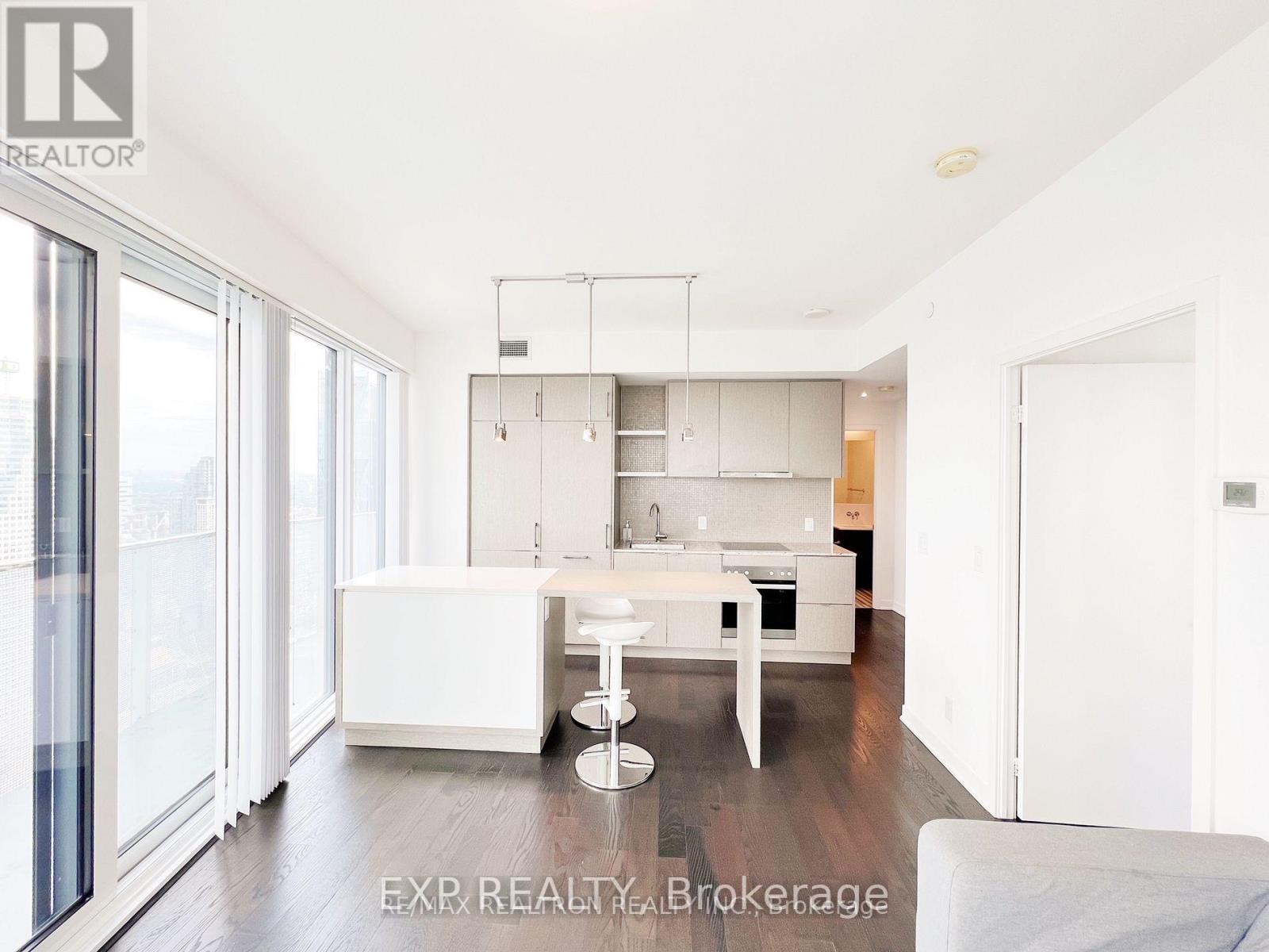 6302 - 100 Harbour Street, Toronto, Ontario  M5J 0B5 - Photo 8 - C13475060