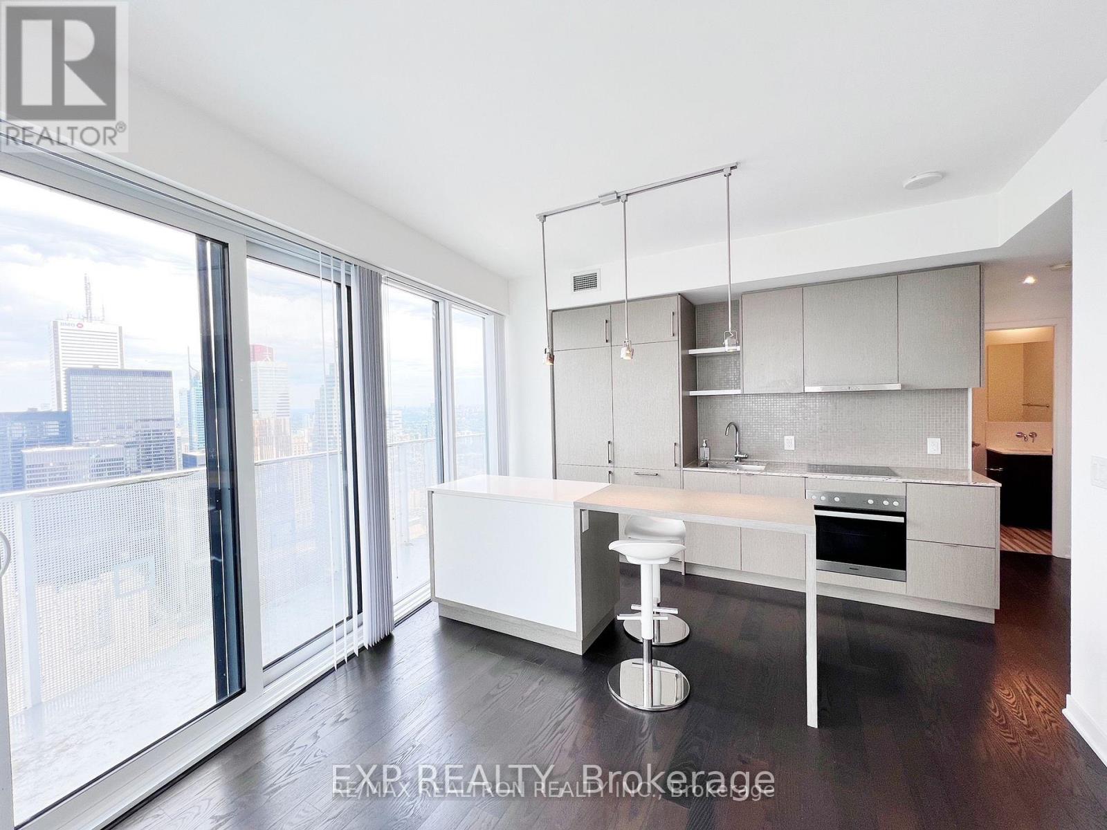 6302 - 100 Harbour Street, Toronto, Ontario  M5J 0B5 - Photo 11 - C13475060