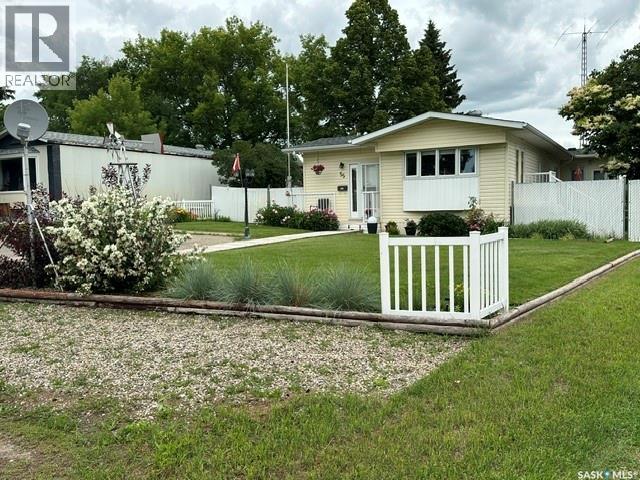 55 Crystal Drive, Edenwold Rm No.158, Saskatchewan  S4L 1B4 - Photo 2 - SK041972