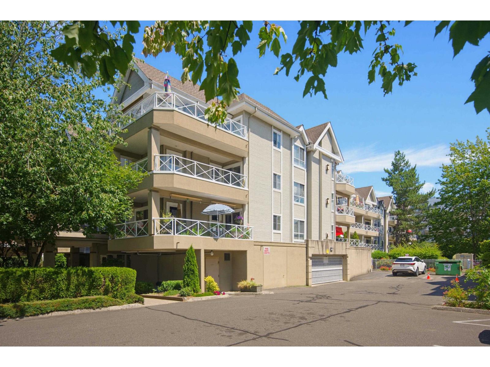 205 5568 201a Street, Langley, British Columbia  V3A 8K5 - Photo 2 - R3142804