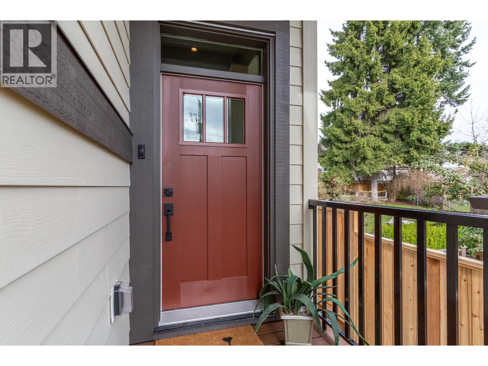 103 1211 Thomas Avenue, Coquitlam, British Columbia  V3K 2L1 - Photo 3 - R3144185