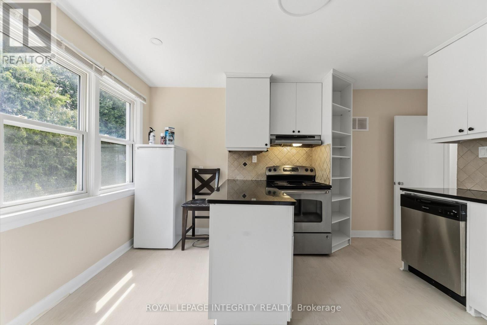 1873 Fairbanks Avenue, Ottawa, Ontario  K1H 5X6 - Photo 10 - X13540290