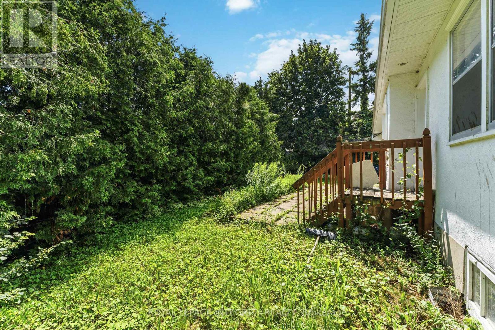 1873 Fairbanks Avenue, Ottawa, Ontario  K1H 5X6 - Photo 34 - X13540290