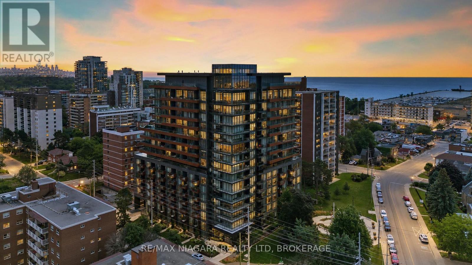 717 - 21 PARK STREET E, Mississauga (Port Credit)
