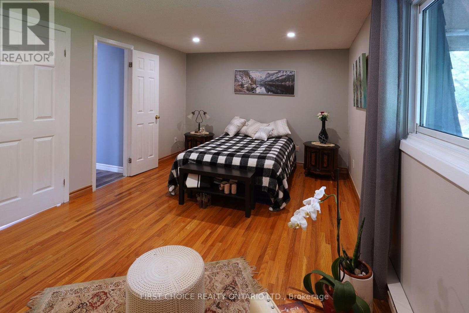 74 The Boulevard Avenue, New Tecumseth, Ontario  L0G 1W0 - Photo 18 - N13482032