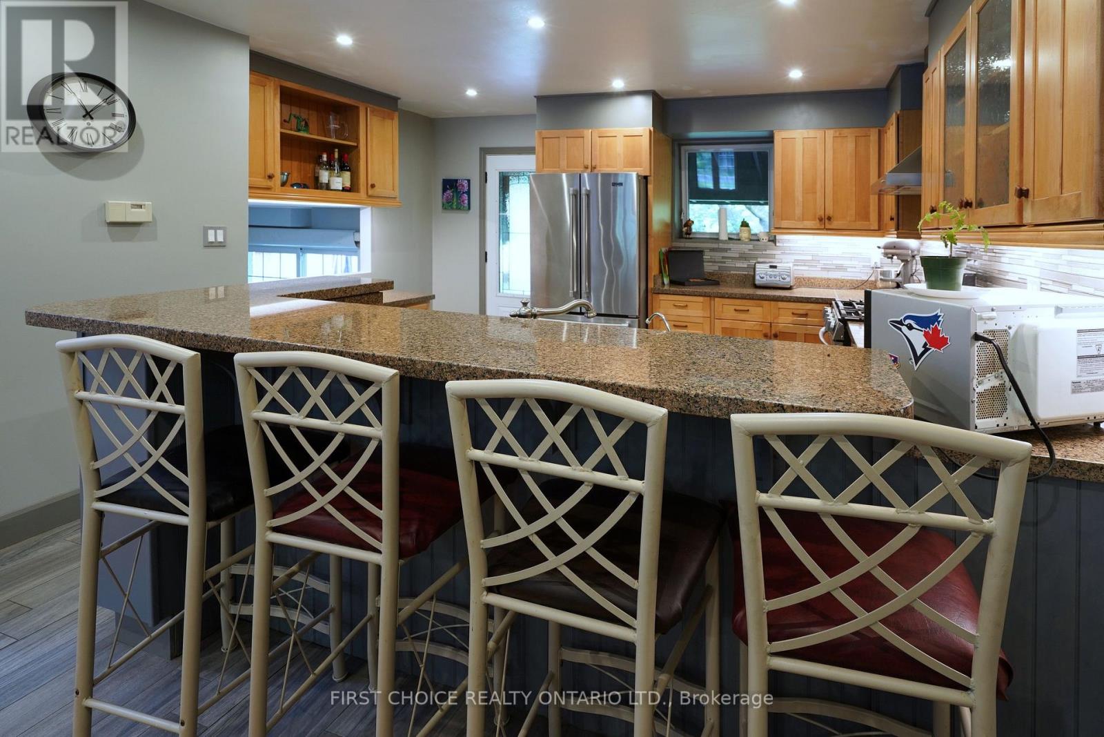 74 The Boulevard Avenue, New Tecumseth, Ontario  L0G 1W0 - Photo 4 - N13482032