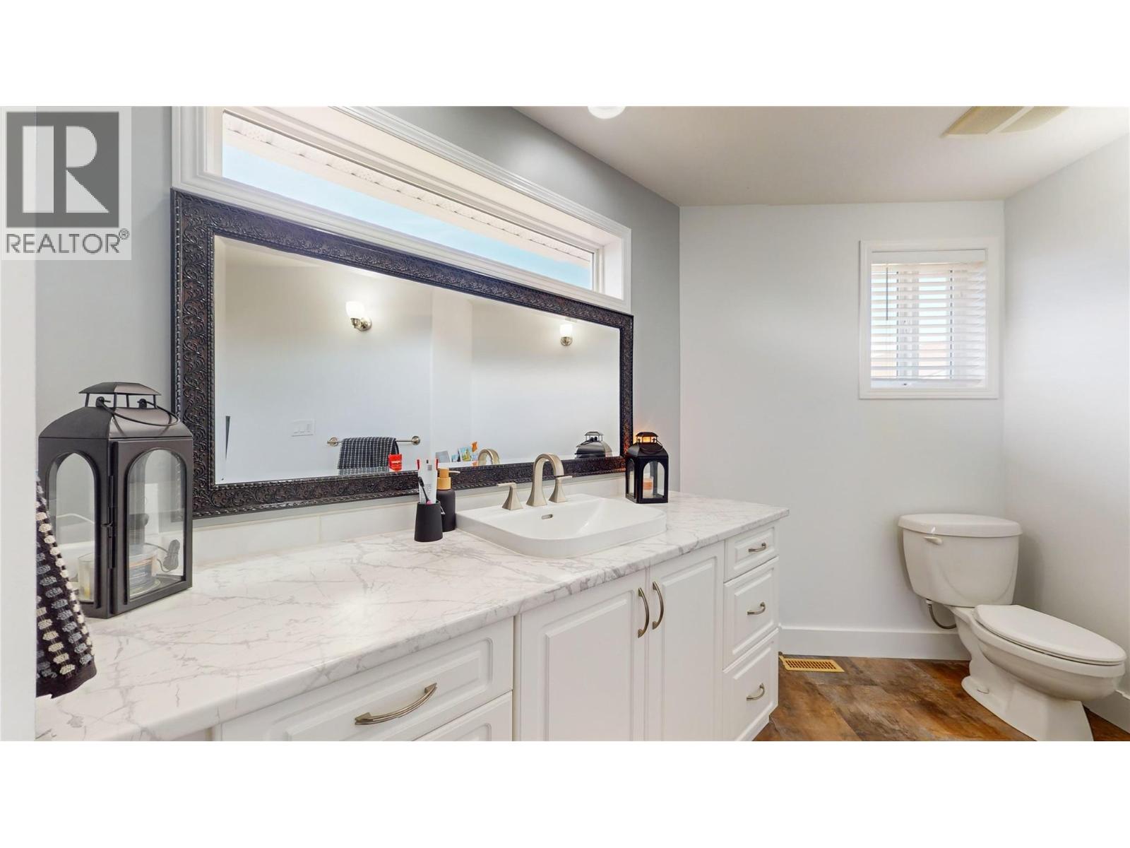 2324 1st Street S, Cranbrook, British Columbia  V1C 4N8 - Photo 12 - 10393955