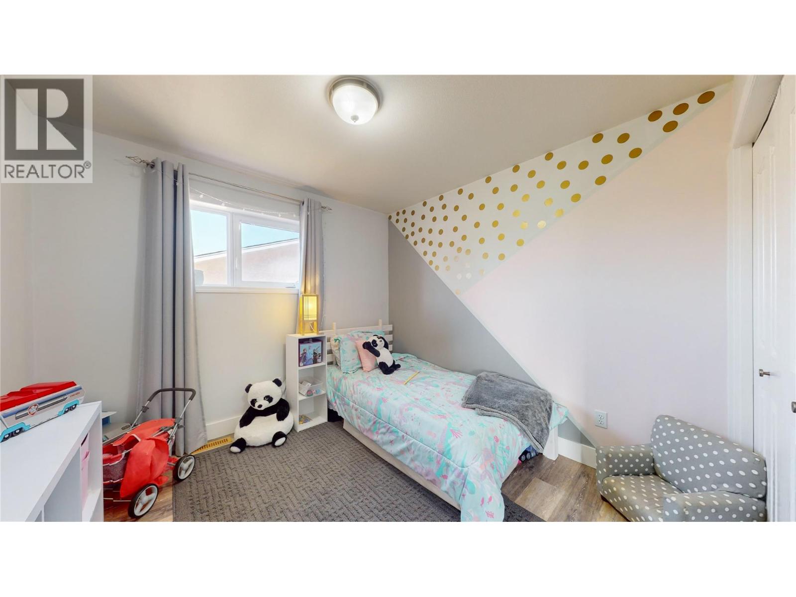 2324 1st Street S, Cranbrook, British Columbia  V1C 4N8 - Photo 14 - 10393955