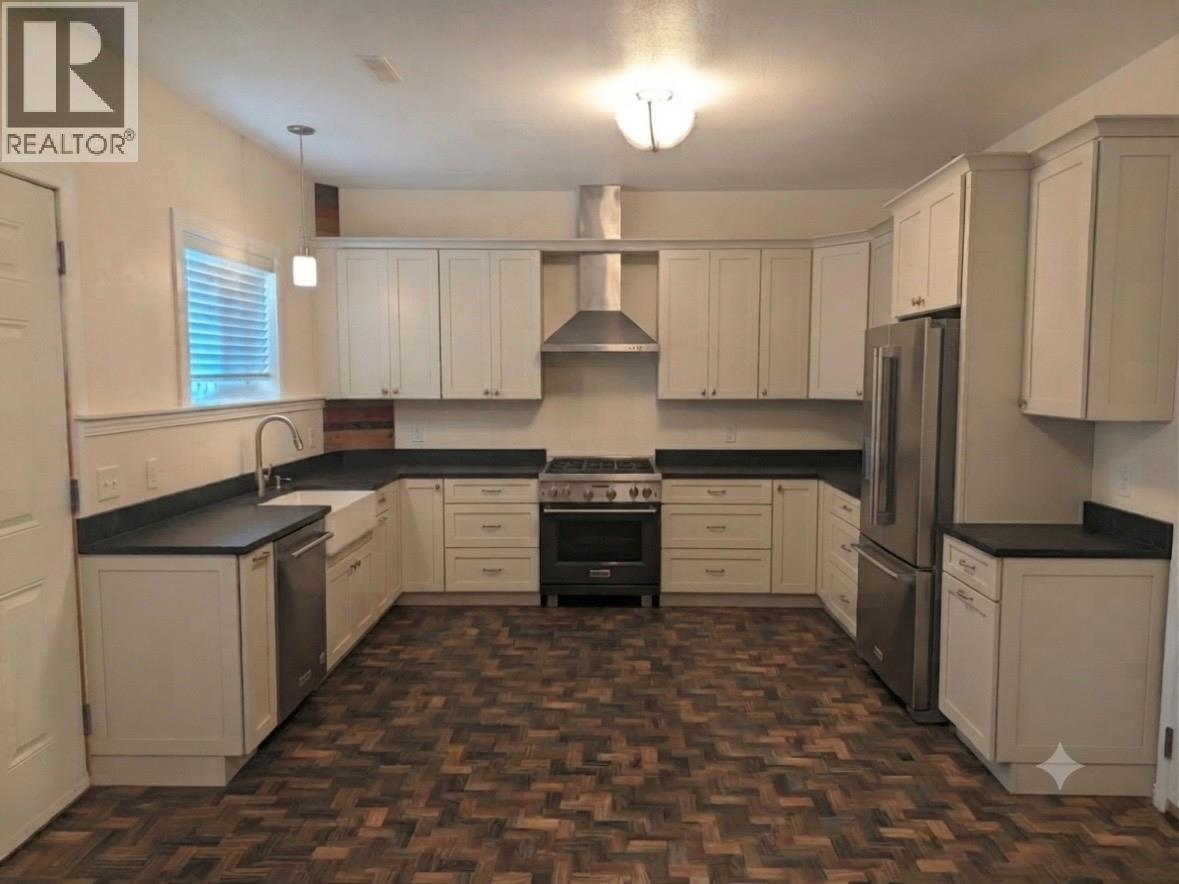 2324 1st Street S, Cranbrook, British Columbia  V1C 4N8 - Photo 29 - 10393955