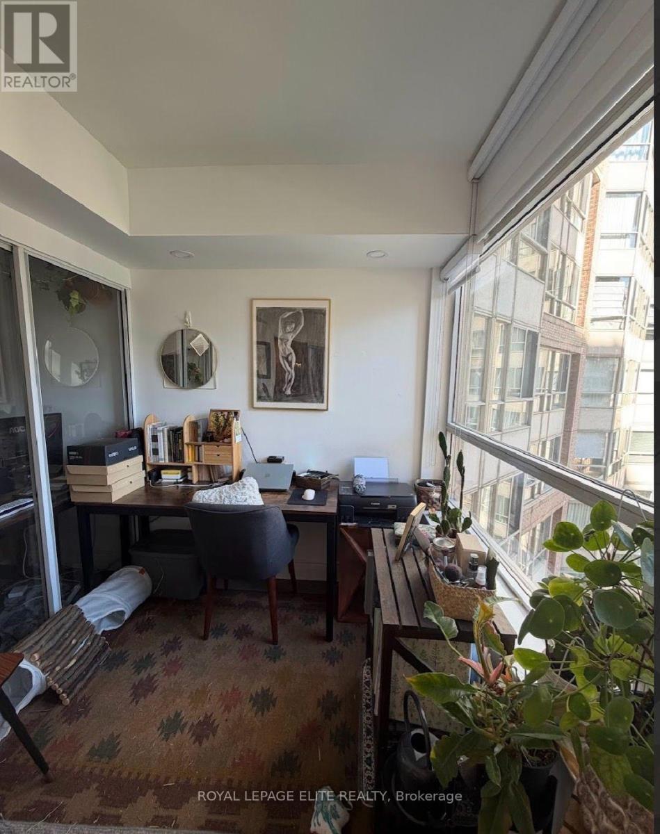820 - 711 Bay Street, Toronto, Ontario  M5G 2J8 - Photo 10 - C13540312